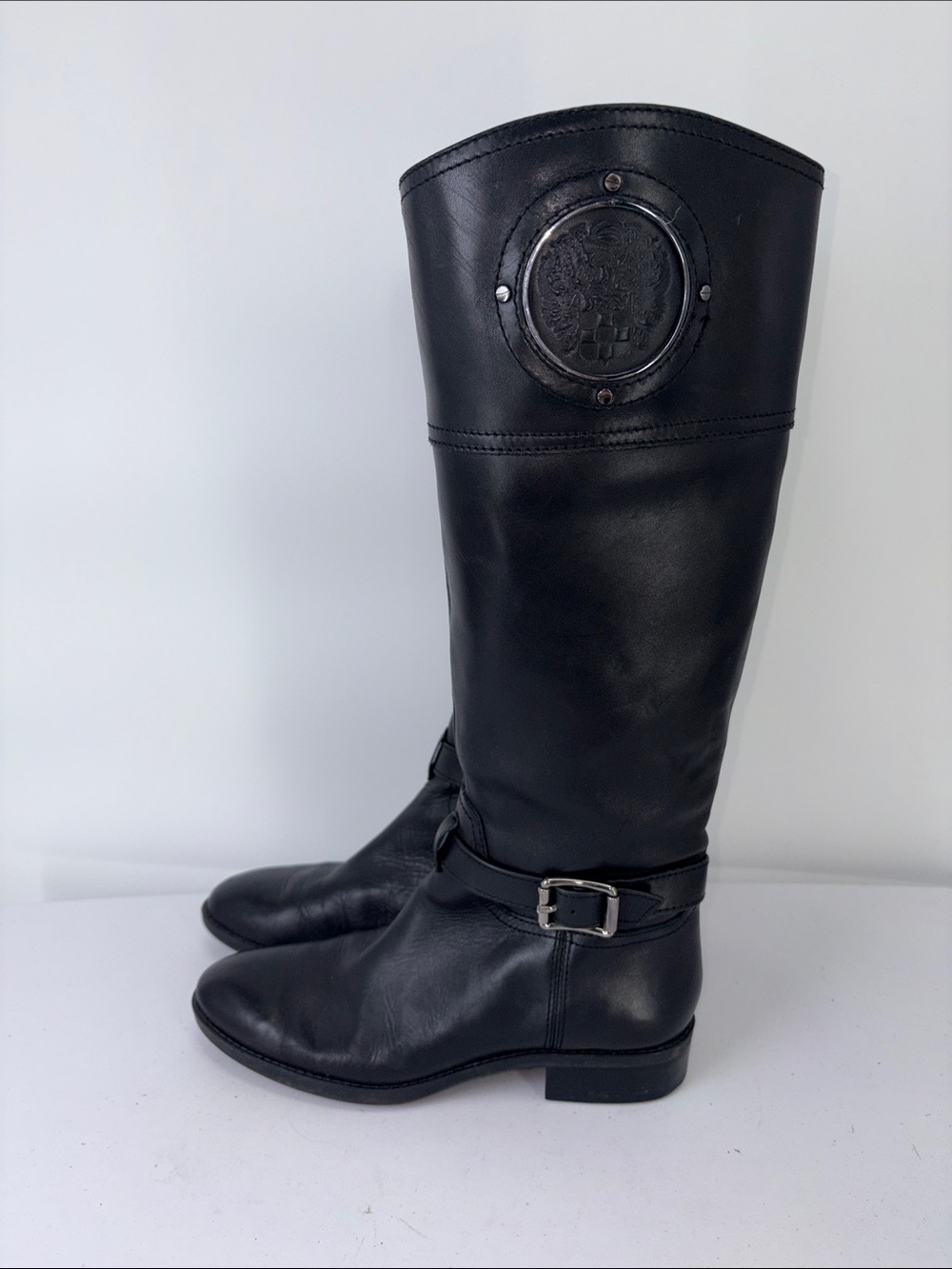 🪡 Vince Camuto Phillie Black Leather Knee Boots with Medallion riding